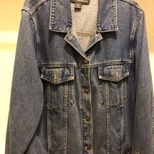 Women’s XL WOOLRICH denim jacket.